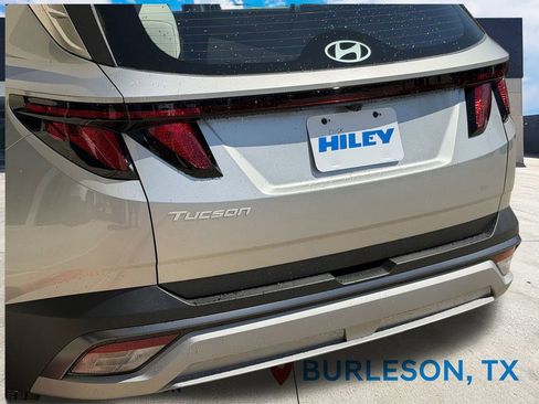 New 2026 Hyundai Tucson SE image 6