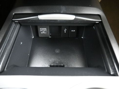 Used 2016 Acura RDX AWD w/ Technology Package image 24