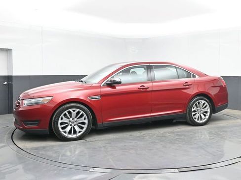Used 2013 Ford Taurus Limited FWD image 6