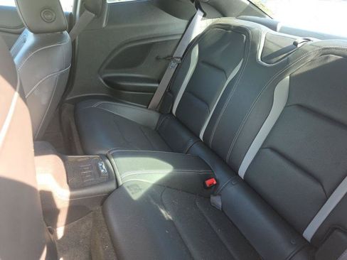 Used 2016 Chevrolet Camaro SS RWD image 11
