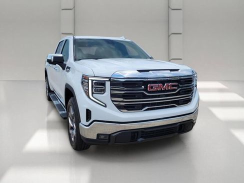 New 2026 GMC Sierra 1500 SLT RWD image 3