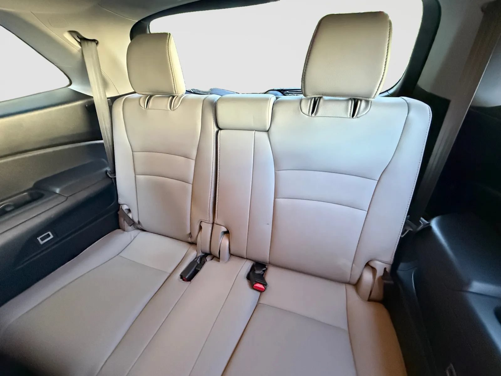 Used 2021 Honda Pilot Special Edition image 16