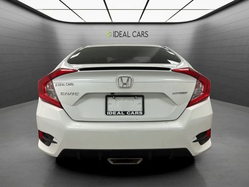 Used 2020 Honda Civic Sport image 6