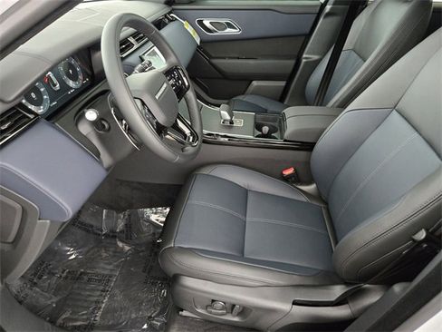New 2026 Land Rover Range Rover Velar Dynamic SE image 10