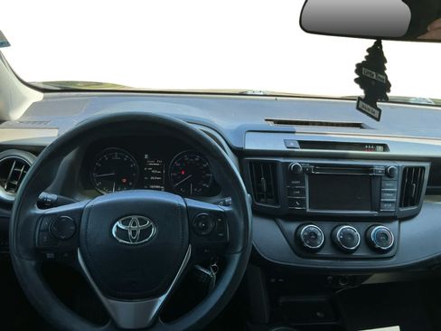 Used 2017 Toyota RAV4 LE w/ All Weather Liner Package AWD/4WD image 9