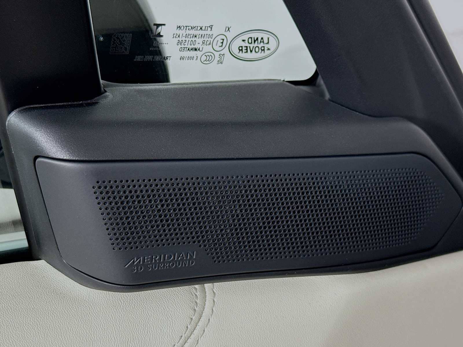 New 2027 Land Rover Range Rover SE AWD/4WD image 20