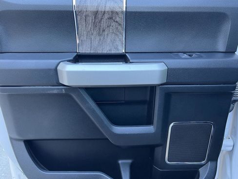 Used 2018 Ford F350 Lariat w/ Lariat Ultimate Package image 12