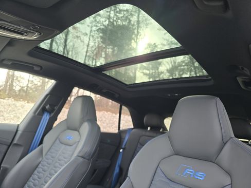 New 2026 Audi RS Q8 performance image 3