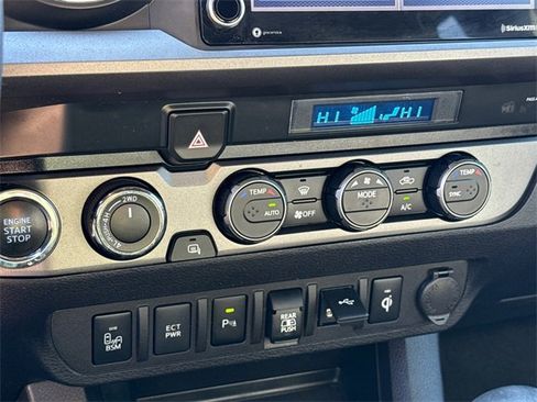 Used 2021 Toyota Tacoma TRD Sport image 25