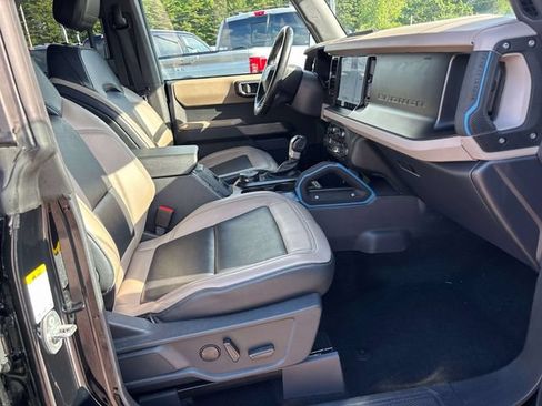 Used 2021 Ford Bronco Wildtrak AWD/4WD image 16