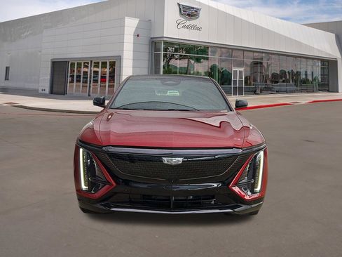 New 2025 Cadillac Lyriq Sport w/ LPO, Floor Liner Package image 2