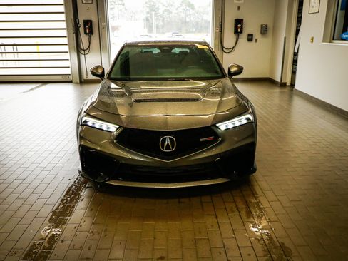 Used 2024 Acura Integra Type S image 3