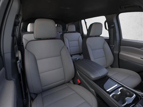 Used 2026 Chevrolet Traverse LT w/ LPO, Floor Liner Package image 16