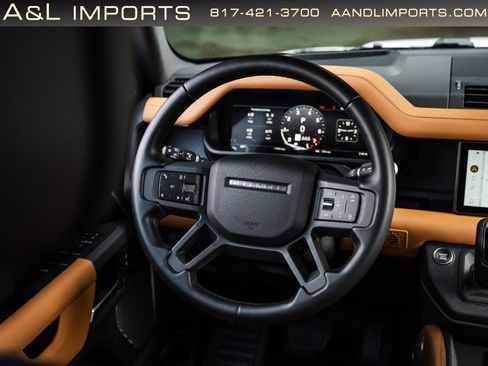 Used 2023 Land Rover Defender 110 X-Dynamic SE AWD/4WD image 8