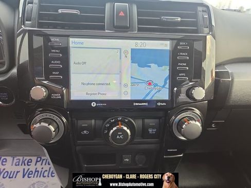 Used 2021 Toyota 4Runner TRD Off-Road Premium w/ Moonroof Package AWD/4WD image 24