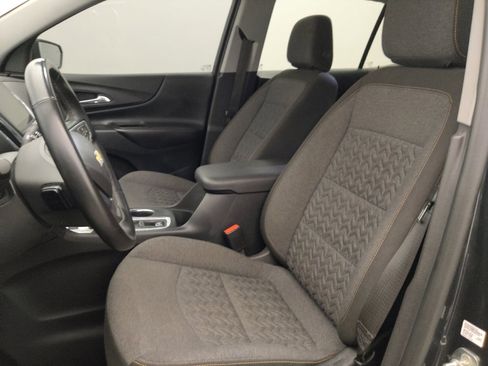Used 2023 Chevrolet Equinox LT AWD/4WD image 17