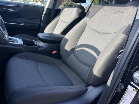 Used 2024 Toyota RAV4 XLE w/ Convenience Package AWD/4WD image 33