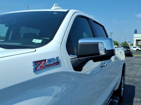 Used 2025 Chevrolet Silverado 1500 LTZ w/ Z71 Off-Road Package AWD/4WD image 34