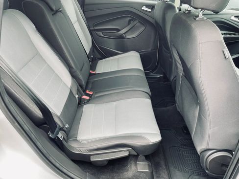 Used 2016 Ford Escape SE w/ SE Cold Weather Package AWD/4WD image 13