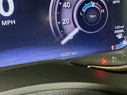 Used 2024 RAM 3500 Limited image 19