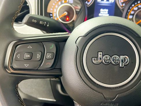 Used 2024 Jeep Wrangler Sport S image 18