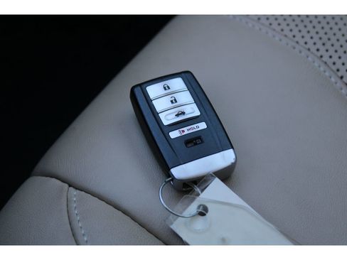 Used 2023 Acura TLX w/ Technology Package image 32