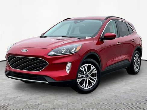 Used 2021 Ford Escape SEL w/ Technology Package image 3