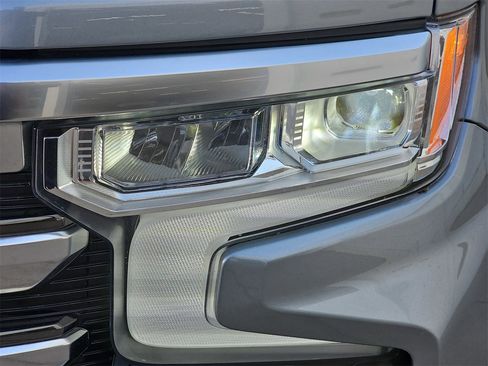 Used 2024 Chevrolet Silverado 1500 High Country w/ Technology Package image 36