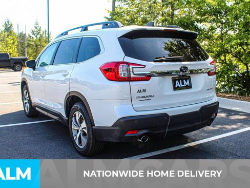Used 2025 Subaru Ascent Premium AWD/4WD image 4