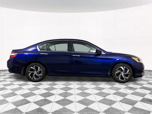 Used 2016 Honda Accord LX image 20