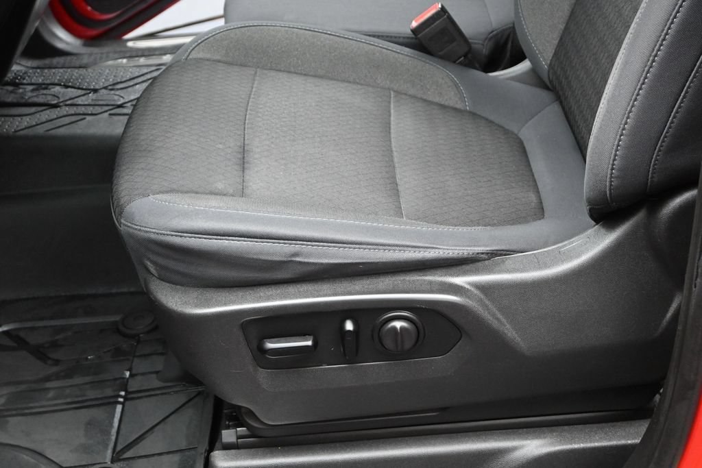 Used 2019 Chevrolet Silverado 1500 RST w/ All-Star Edition AWD/4WD image 14