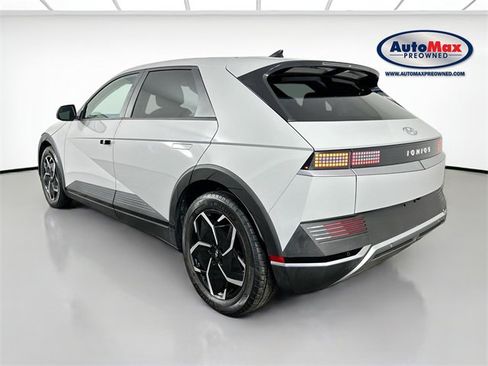 Used 2022 Hyundai Ioniq 5 SE image 5