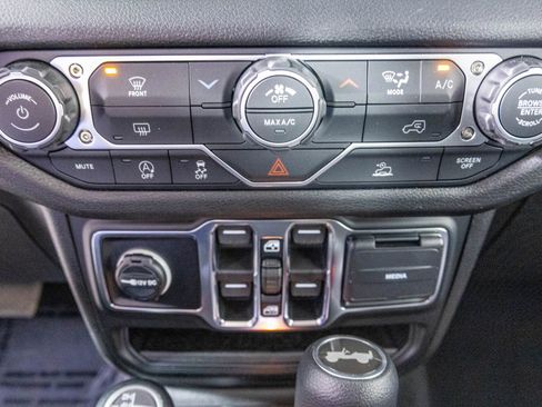 New 2026 Jeep Wrangler Sport AWD/4WD image 24