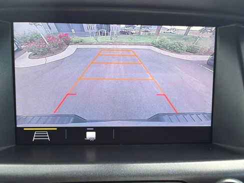 Used 2019 Chevrolet Colorado LT AWD/4WD image 31
