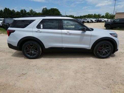 New 2026 Ford Explorer ST w/ Sun And Sound Package AWD/4WD image 2