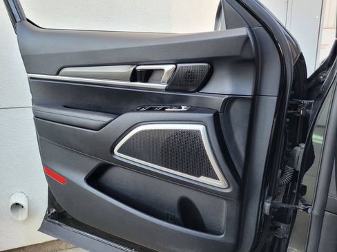 Certified 2023 Kia Telluride S w/ S Sunroof Package FWD image 26