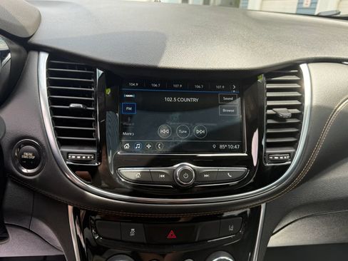 Used 2019 Chevrolet Trax Premier AWD/4WD image 26