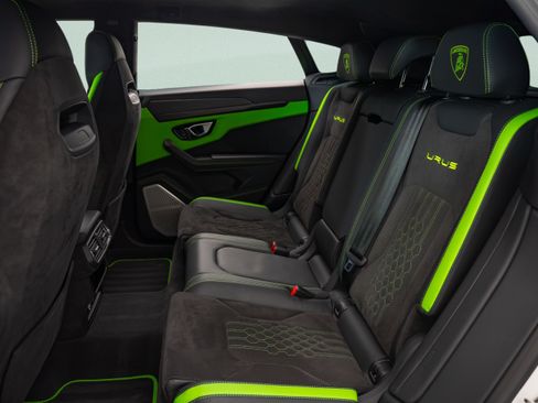 Used 2023 Lamborghini Urus S AWD/4WD image 11
