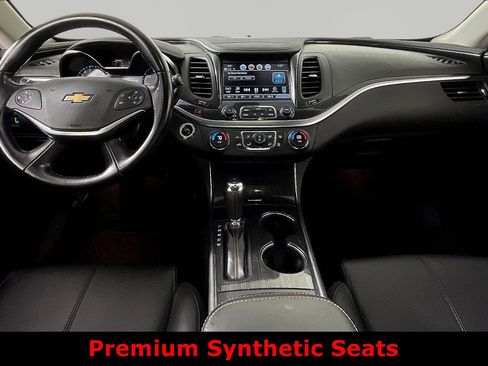 Used 2019 Chevrolet Impala LT FWD image 7