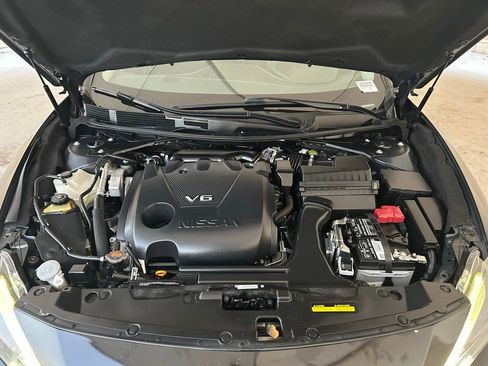 Used 2018 Nissan Maxima 3.5 SV image 39