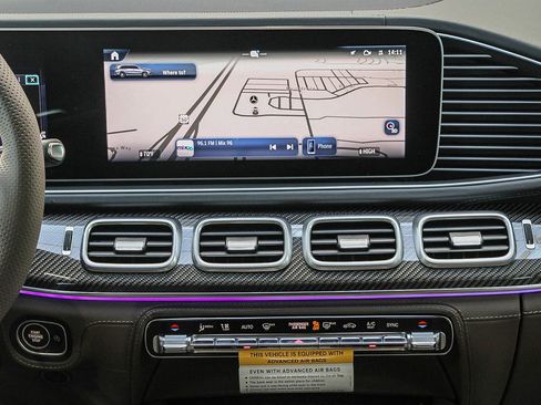 New 2026 Mercedes-Benz GLS 63 AMG 4MATIC image 16