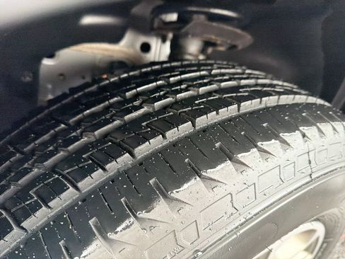 Used 2020 Jeep Cherokee Trailhawk w/ Cold Weather Group image 26