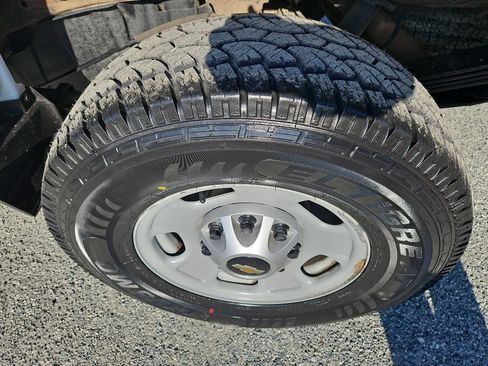 Used 2019 Chevrolet Silverado 2500 W/T w/ WT Convenience Package image 10