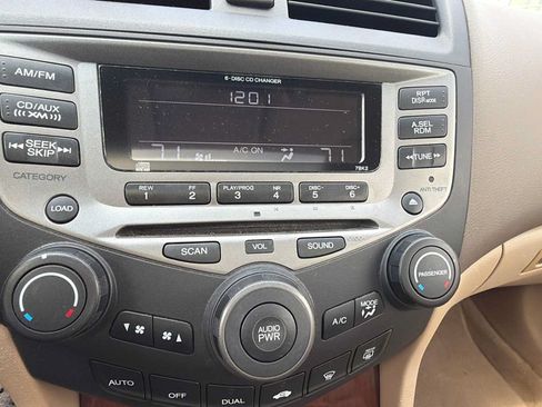Used 2006 Honda Accord EX-L image 27