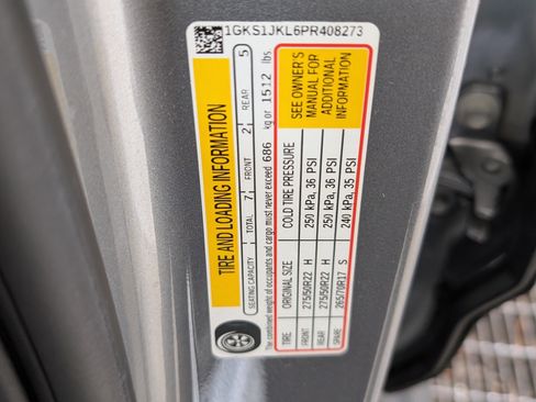 Used 2023 GMC Yukon XL Denali image 40