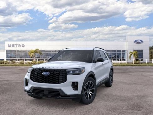 New 2026 Ford Explorer ST-Line w/ Premium Package RWD image 4