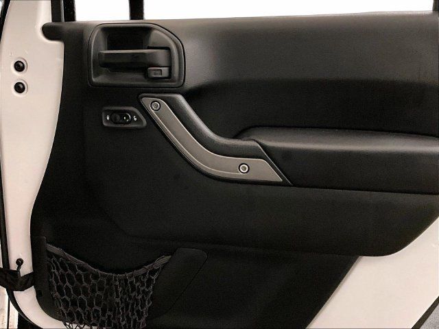 Used 2017 Jeep Wrangler Sport w/ Quick Order Package 23S AWD/4WD image 23