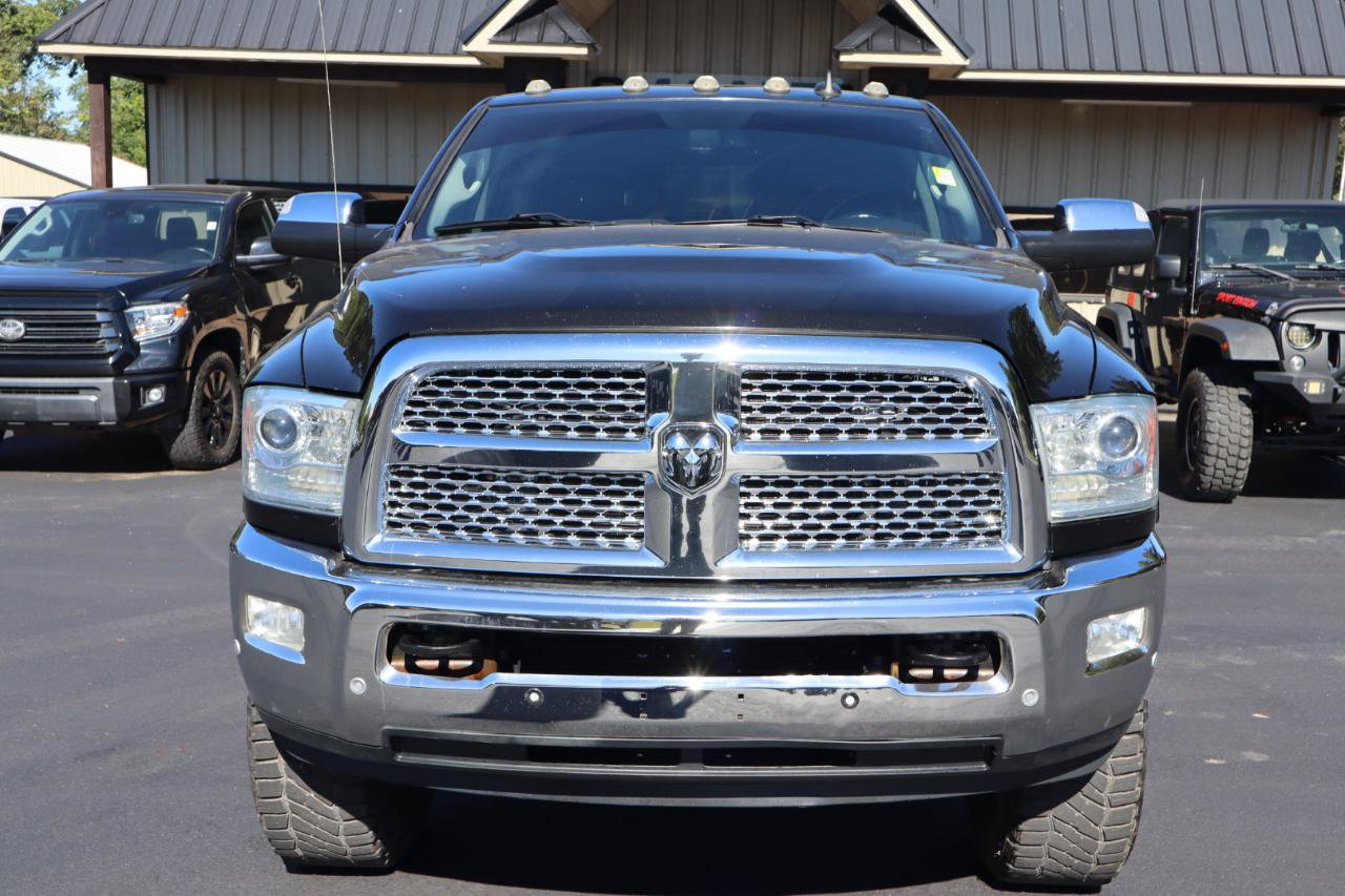 Used 2018 RAM 2500 Laramie w/ Off Road Package AWD/4WD image 2