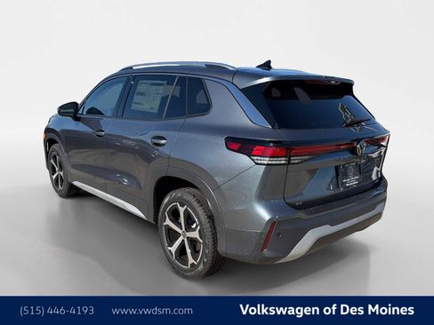 New 2026 Volkswagen Tiguan SE image 4