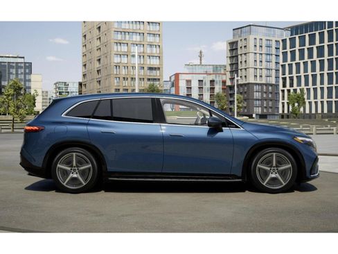 Certified 2023 Mercedes-Benz EQS 450+ SUV image 18